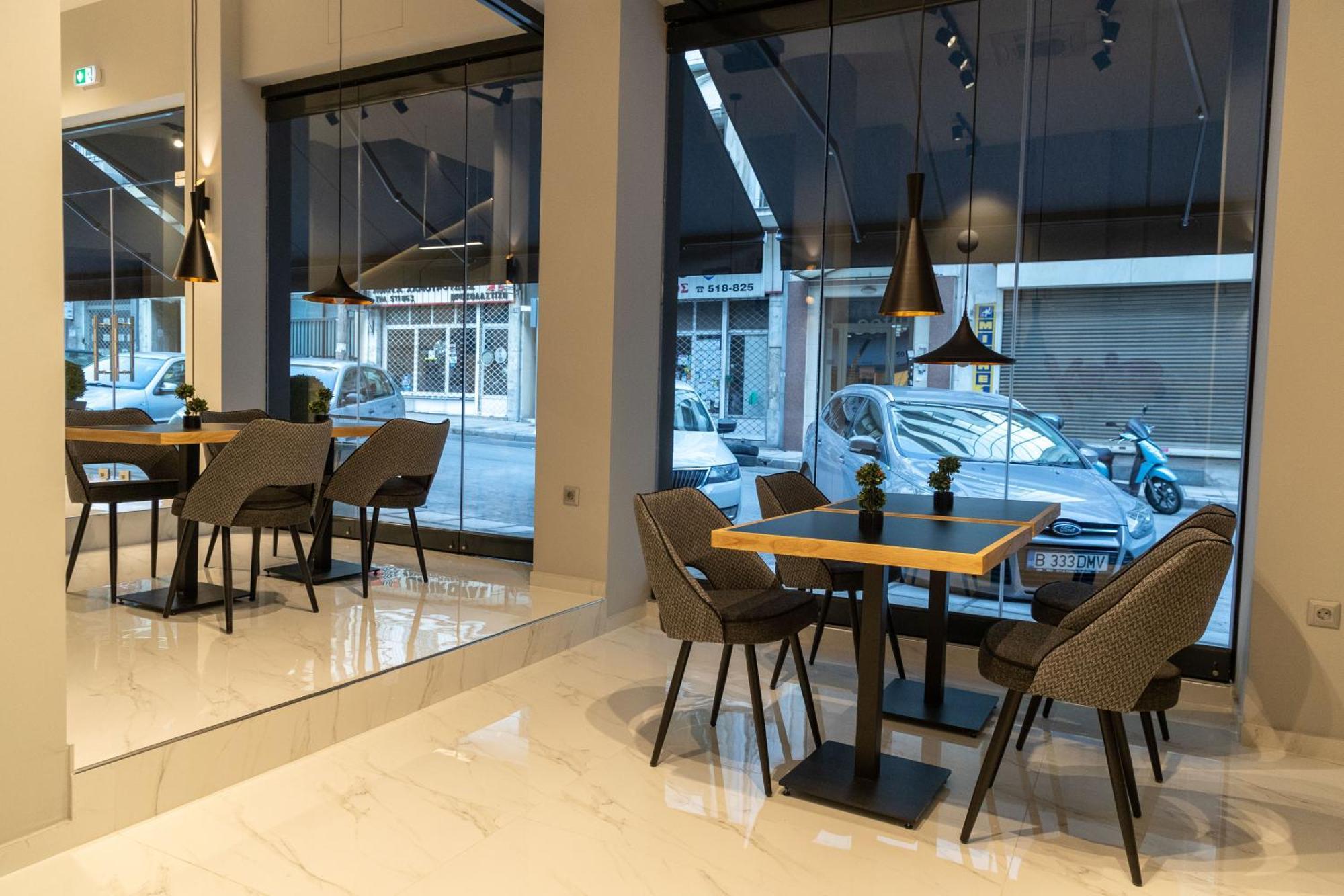 Grand Port Suites เทสซาโลนิกิ ภายนอก รูปภาพ